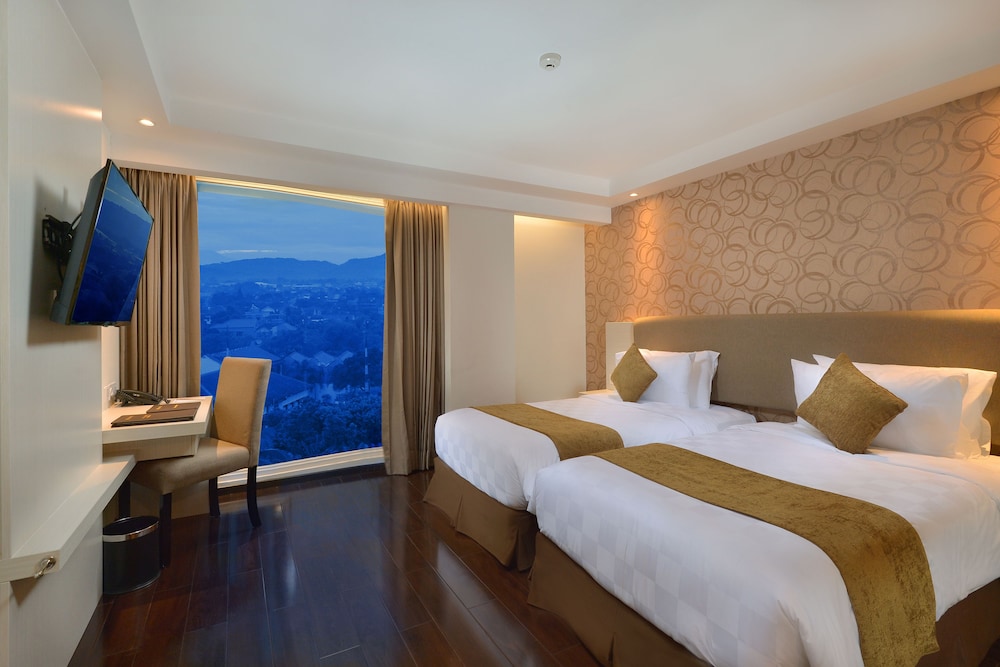 Platinum Adisucipto Hotel Conference 13/51