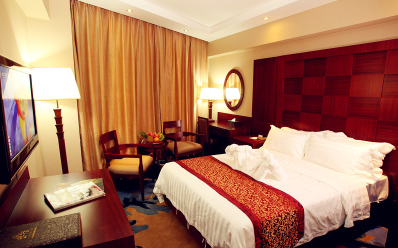 Room, Queen Bed, with View