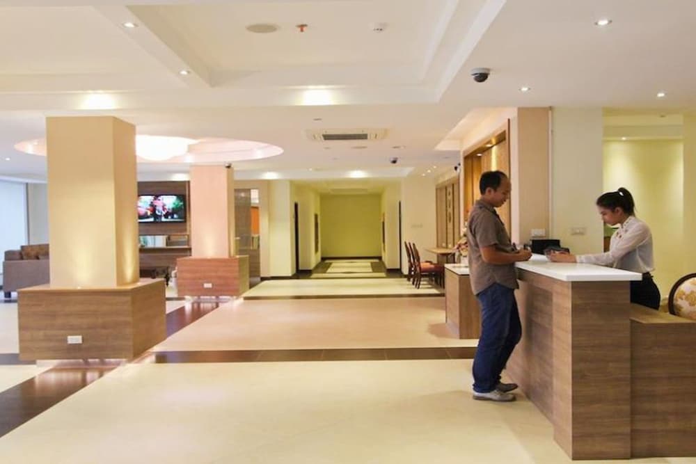 Kitlada Hotel 7/44