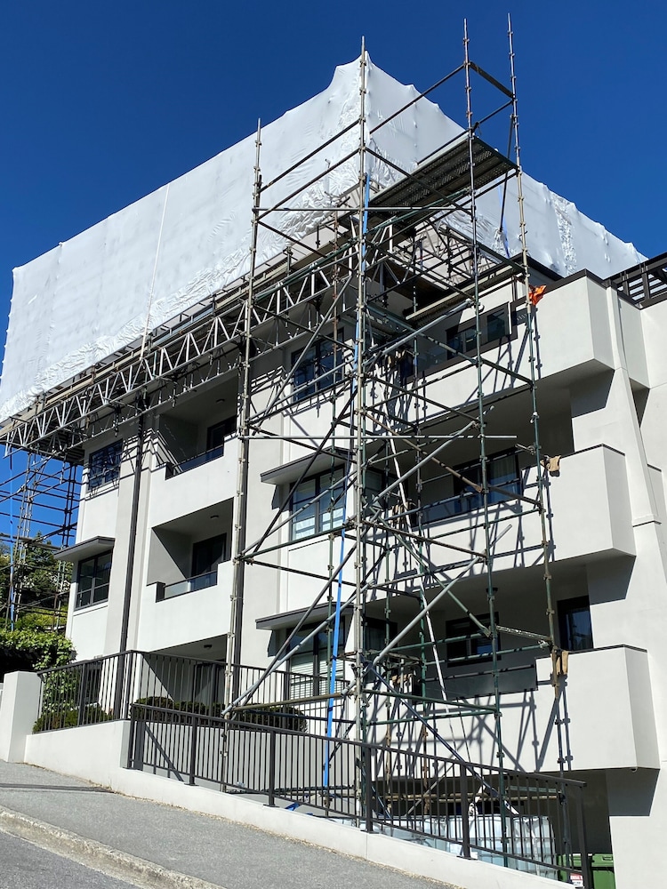 The Glebe Apartments 2/82
