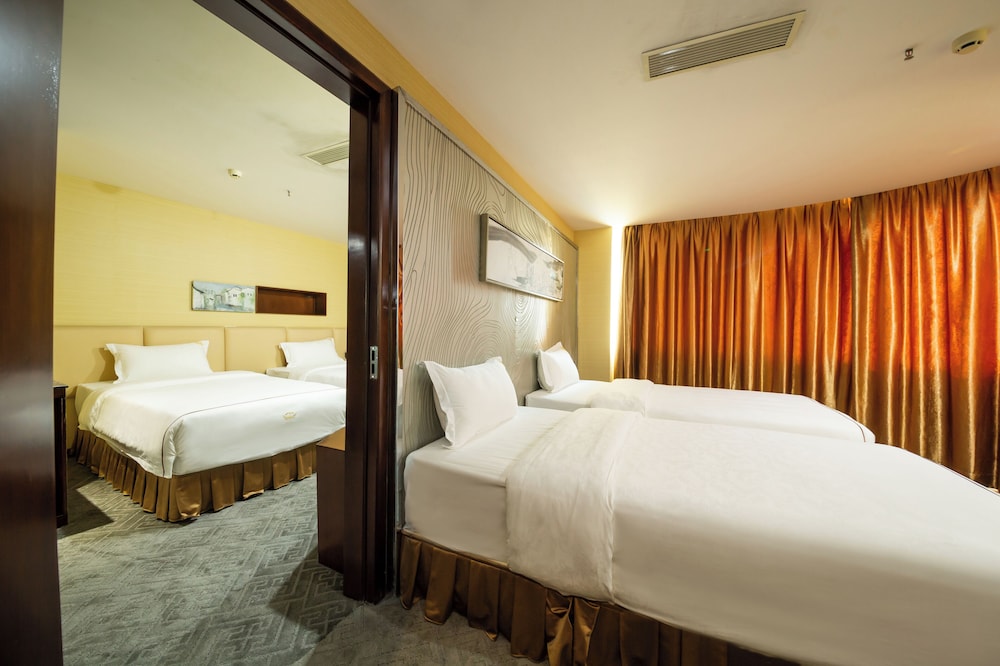 Zhuhai Jinguan Holiday Hotel 17/39