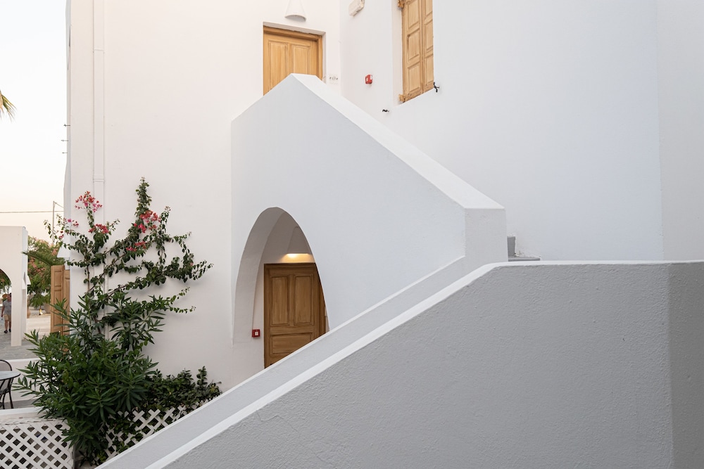 Santorini Crystal Blue 15/63