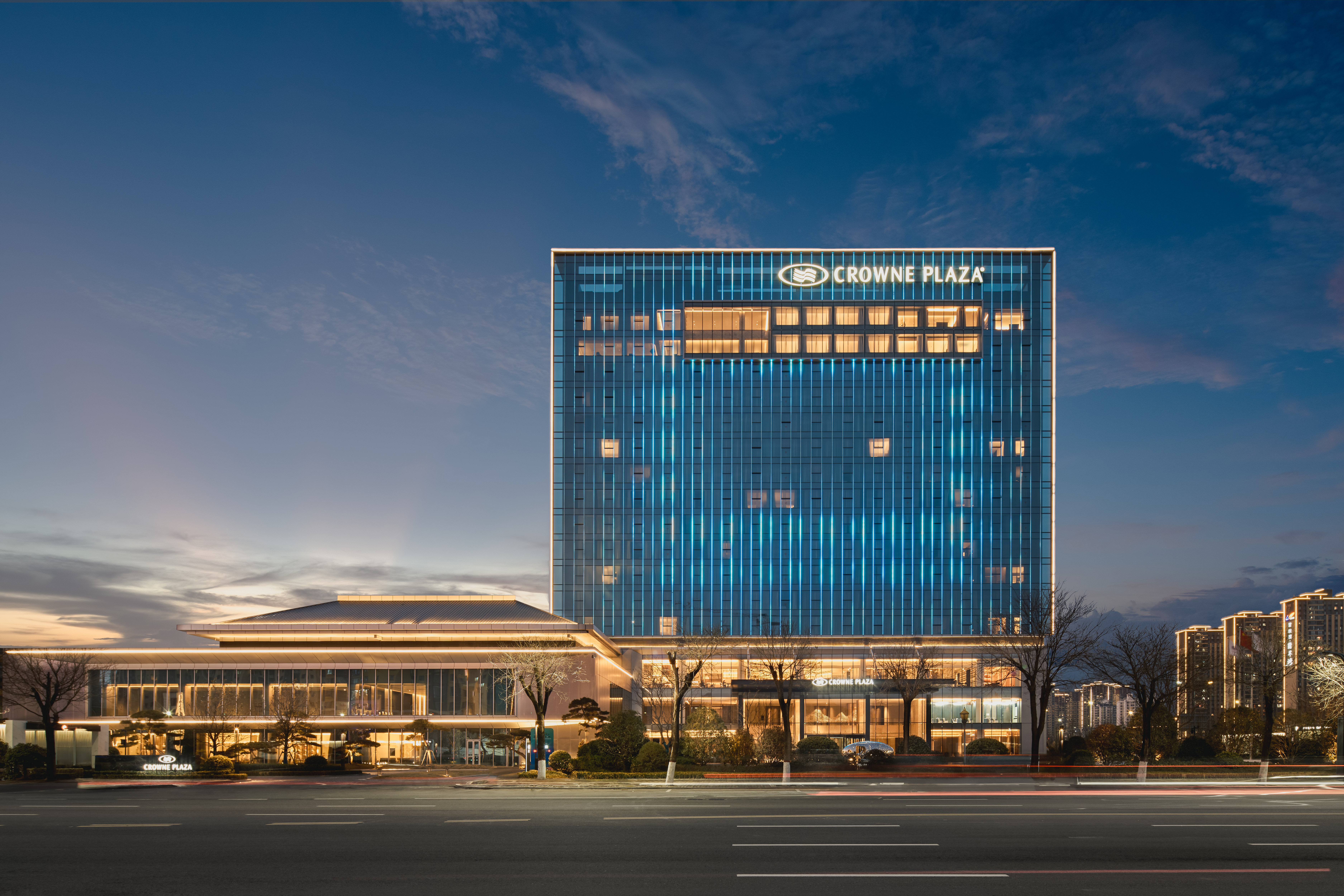 Crowne Plaza Shangluo 2/60