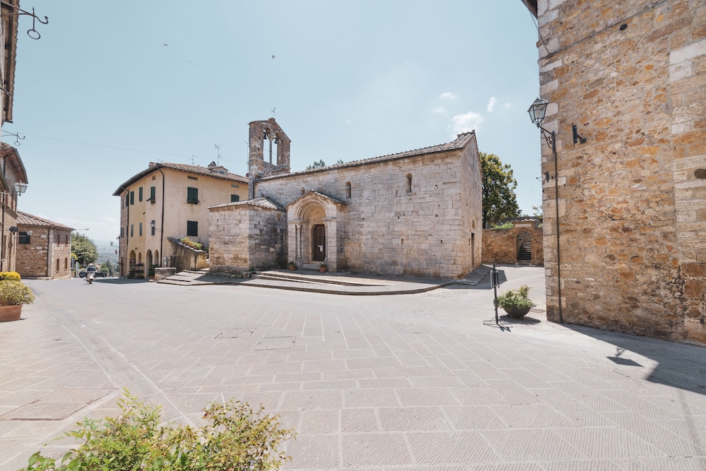 Palazzuolo 67/73