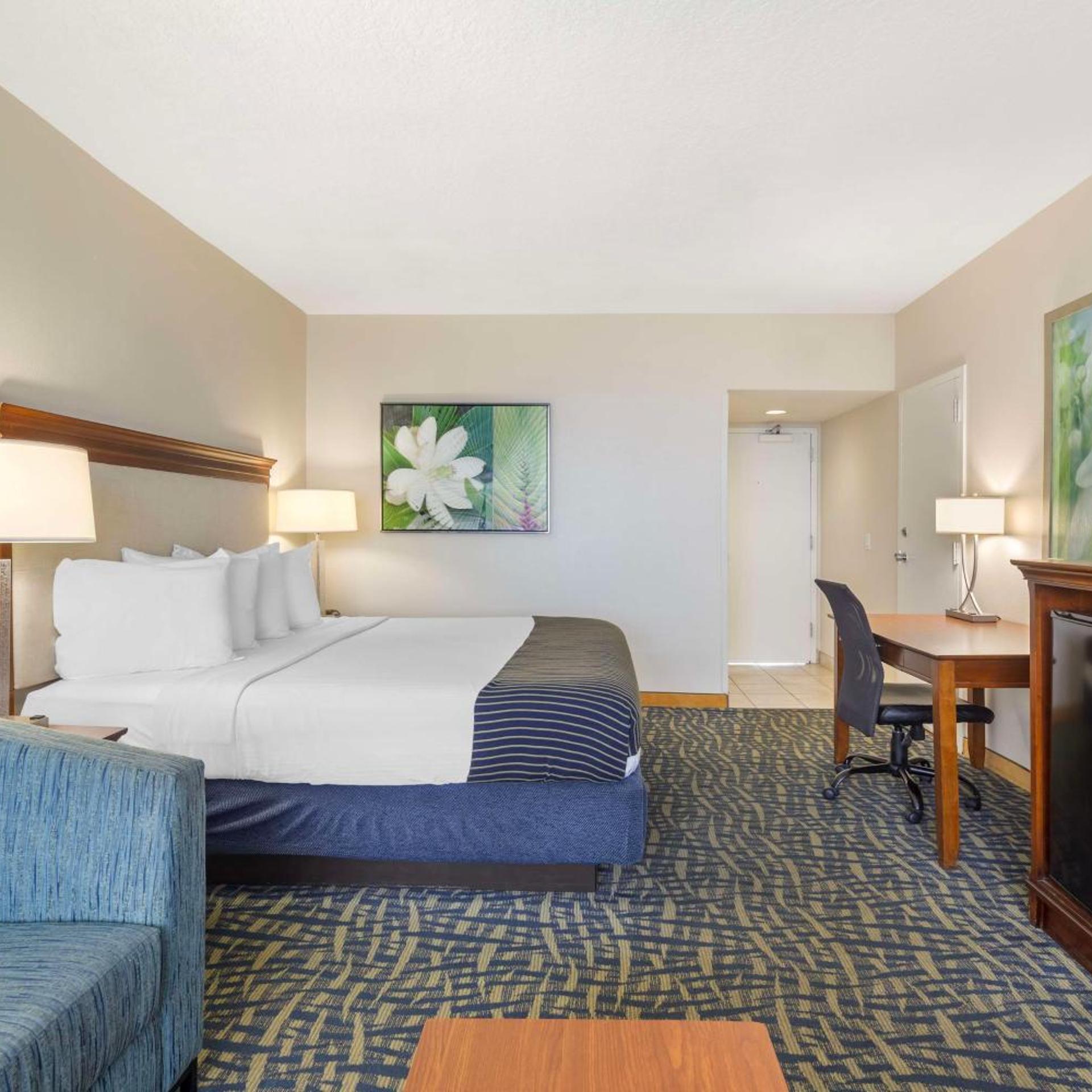 Room, King Bed, Ocean Front, Balcony