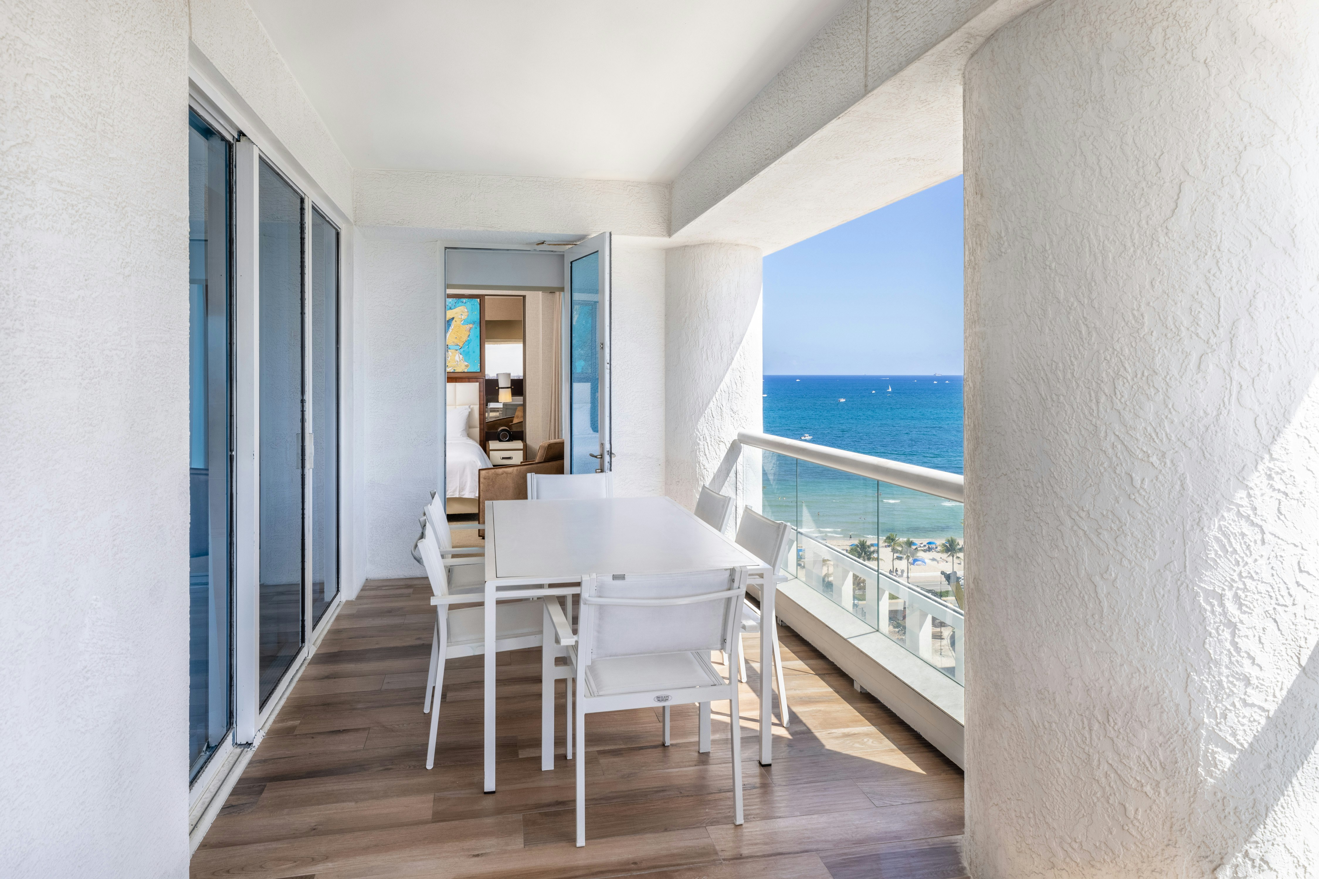 2 Bedrooms, Residence, Intracoastal View