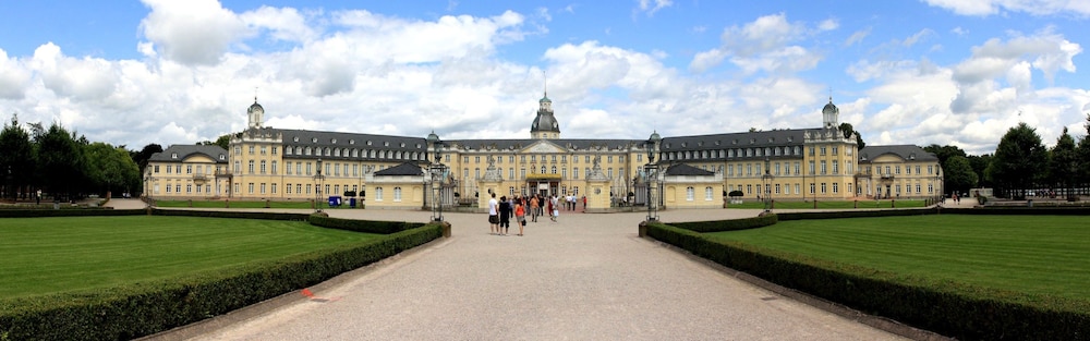 Schlosshotel Karlsruhe 3/40