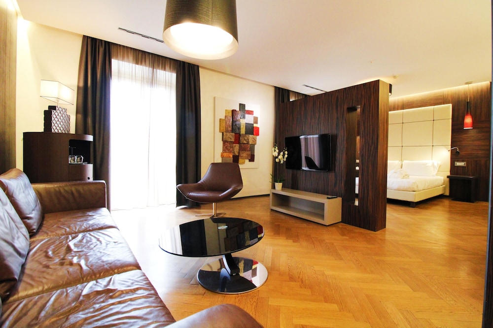 Divina Luxury Hotel 39/55