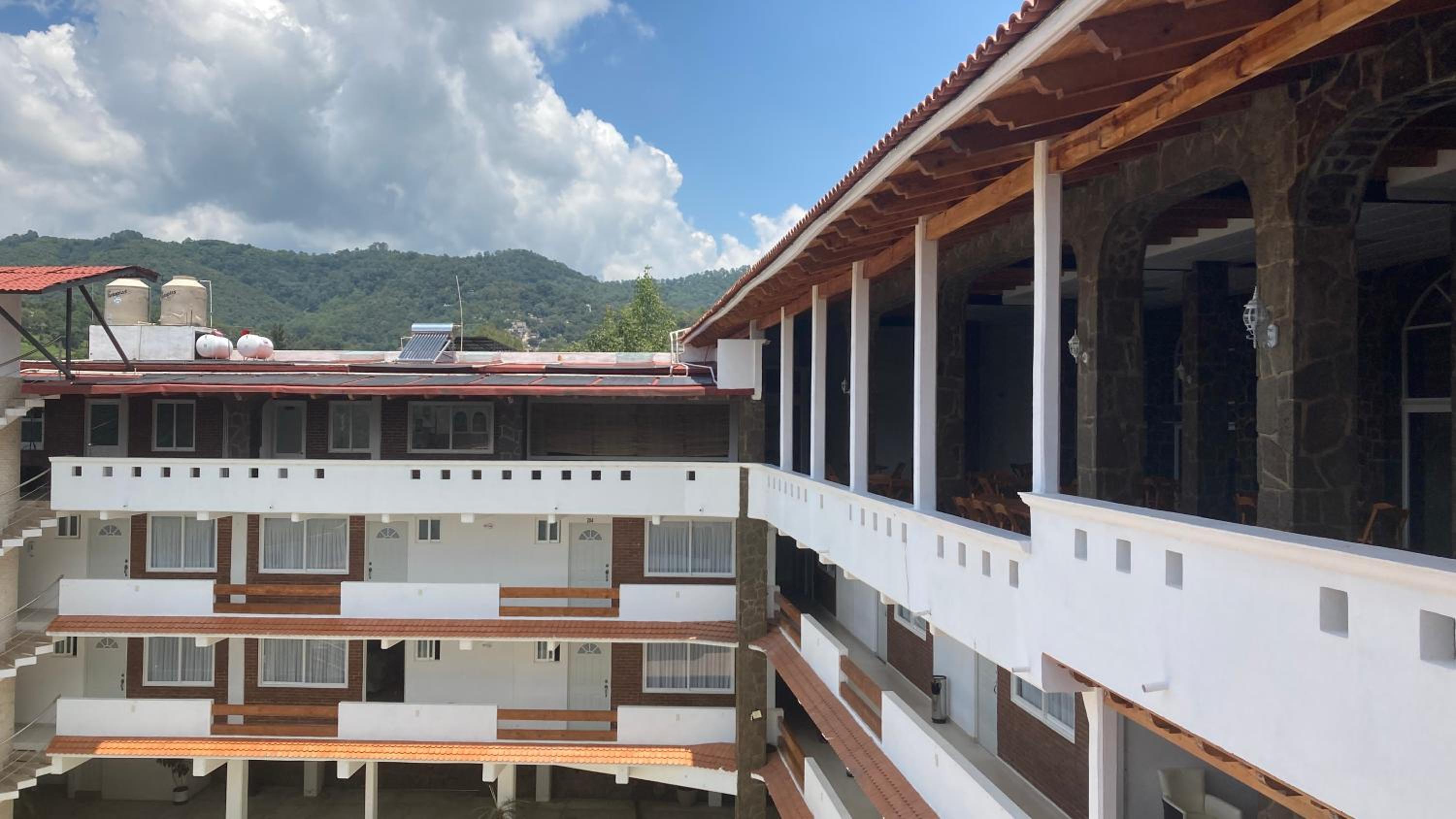 Hotel Tierras Blancas 1/48