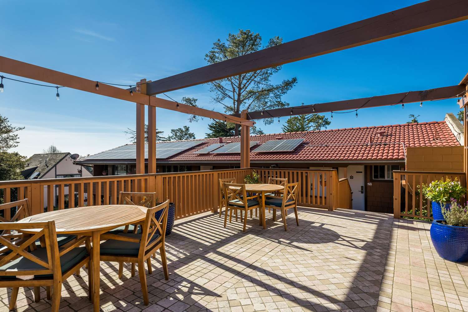 Clarion Collection Carmel Oaks Inn 24/28