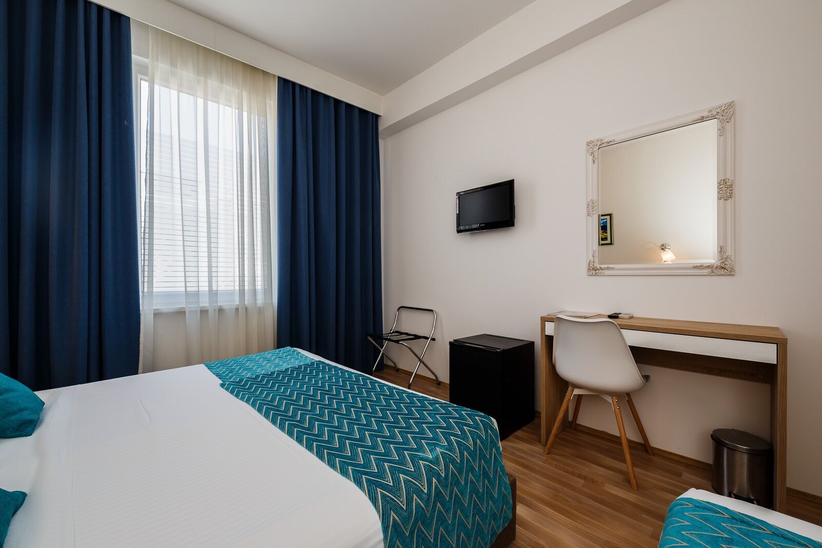 غرفة قياسية ثلاثية بثلاثة أسرّة، Annex Building Art Hotel 7/10