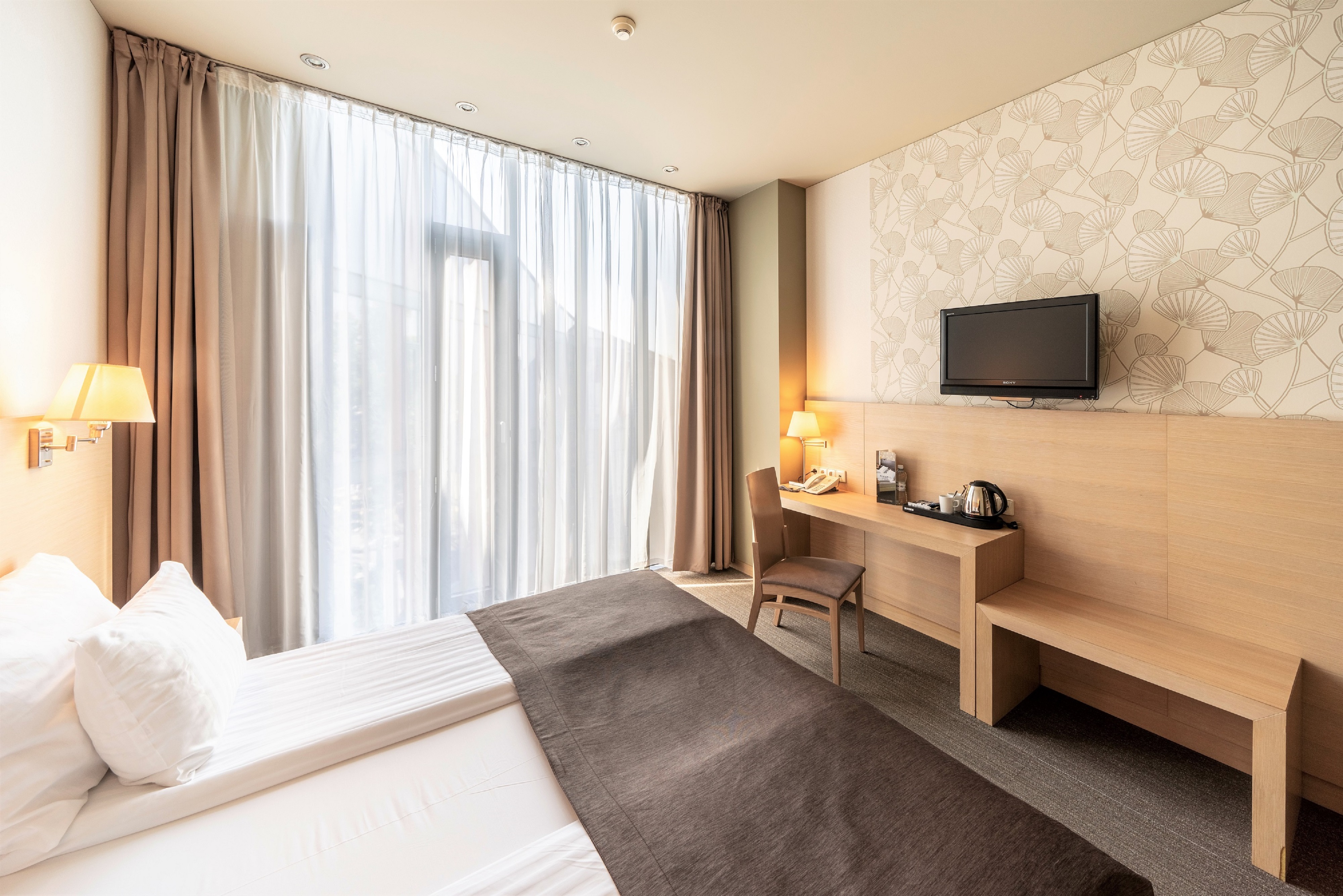 Standard, Double or Twin Bed