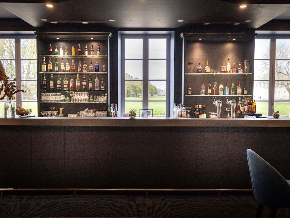 Mercure Rochefort La Corderie Royale 6/60