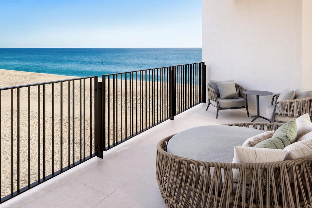 جناح بسريرين كوين بإطلالة على البحر بغرفة نوم واحدة، Grand Hyatt Los Cabos Resort, Golf & Spa, All-Inclusive 4/6