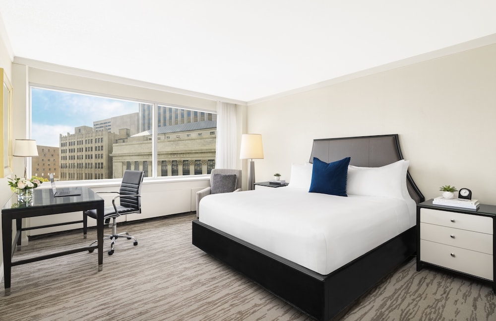 Fairmont Winnipeg 18/69
