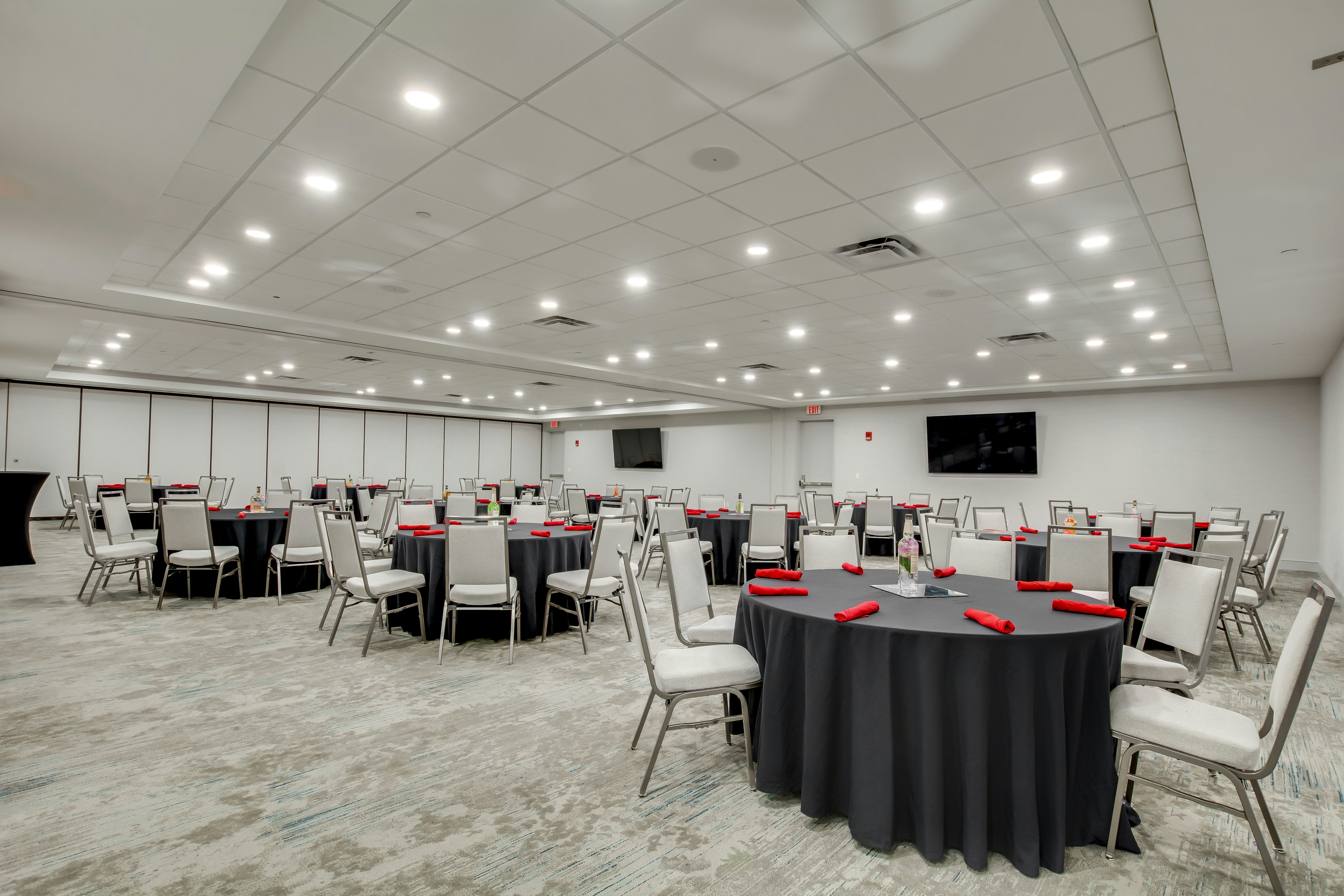 Hilton Garden Inn Louisville Airport 66/69