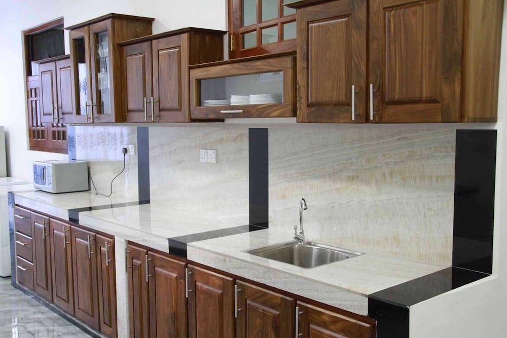 Coral Palm Villa And Apartment 8/50