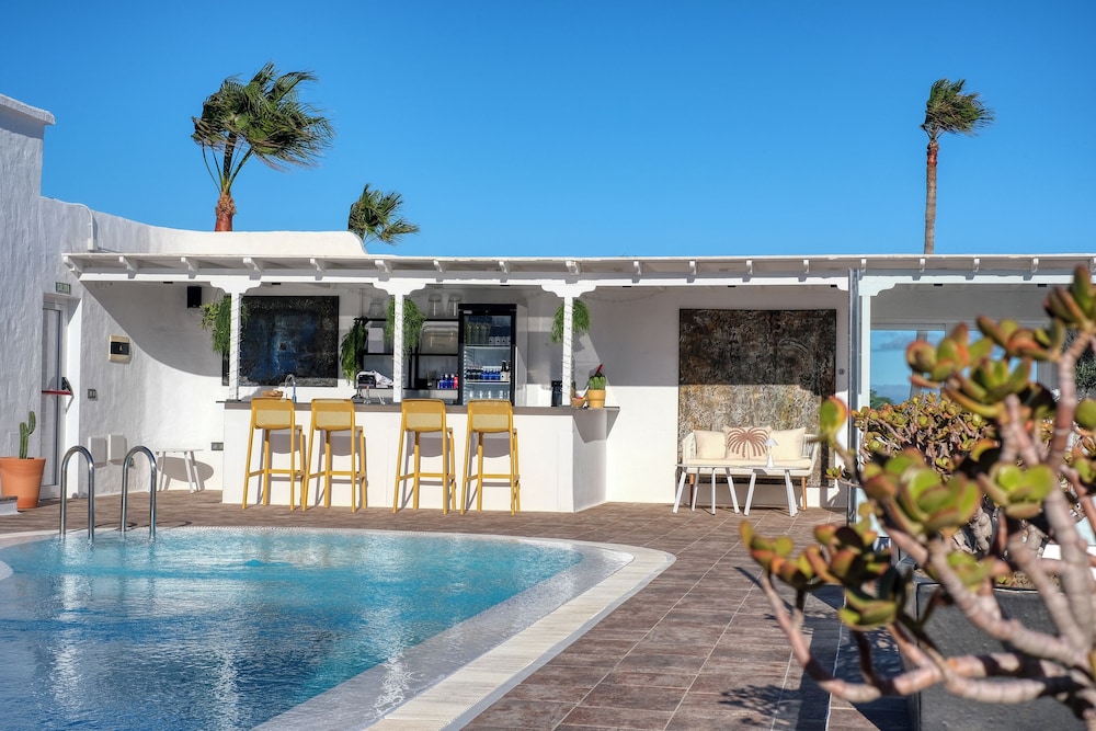 Casa Serena 10 4/50