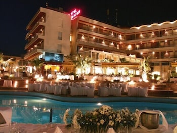 Philippion Hotel 8/45