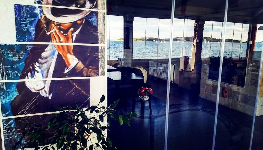 Urla Yelken Hotel- Adult +15 9/49