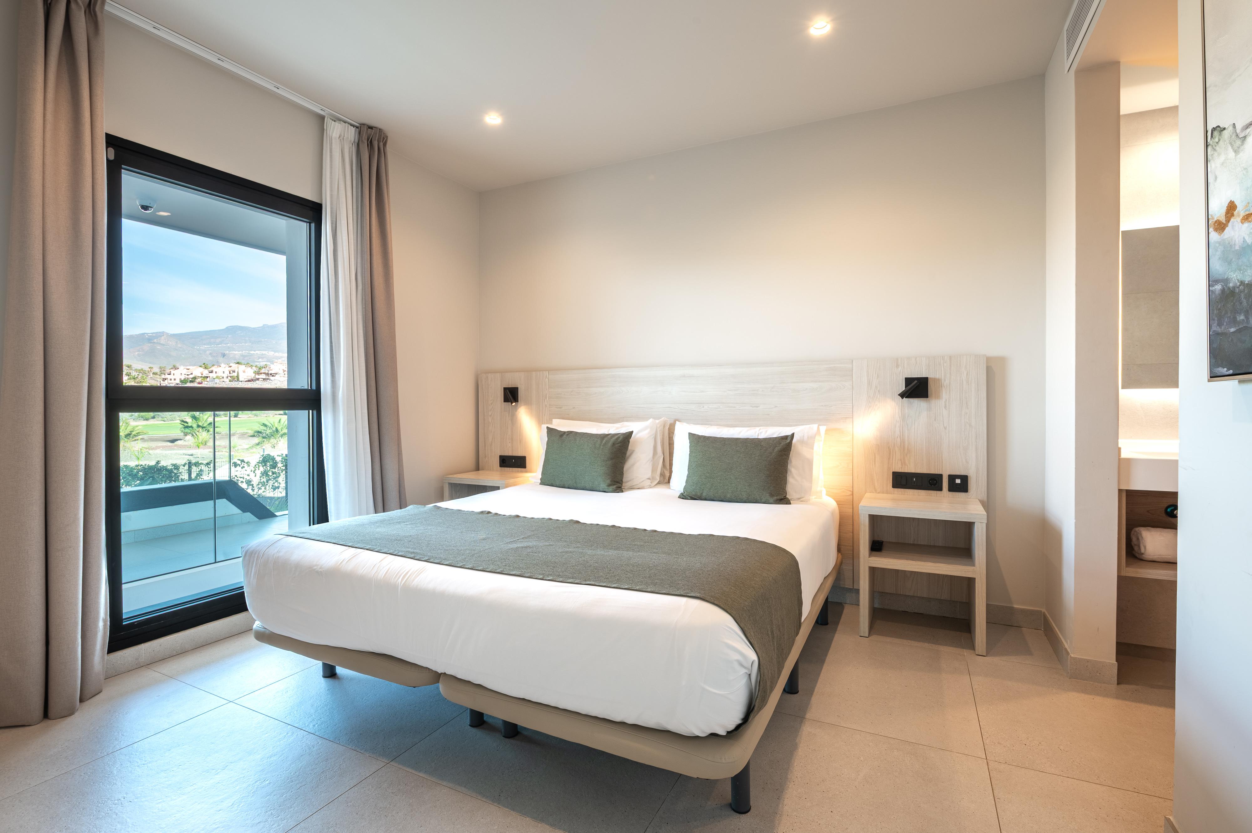 1 Bedroom, Apartment, Balcony or Terrace