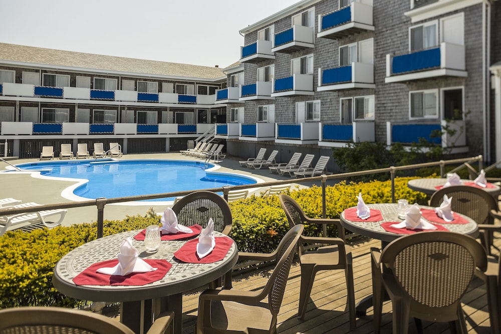 Pleasant View Inn 7/55