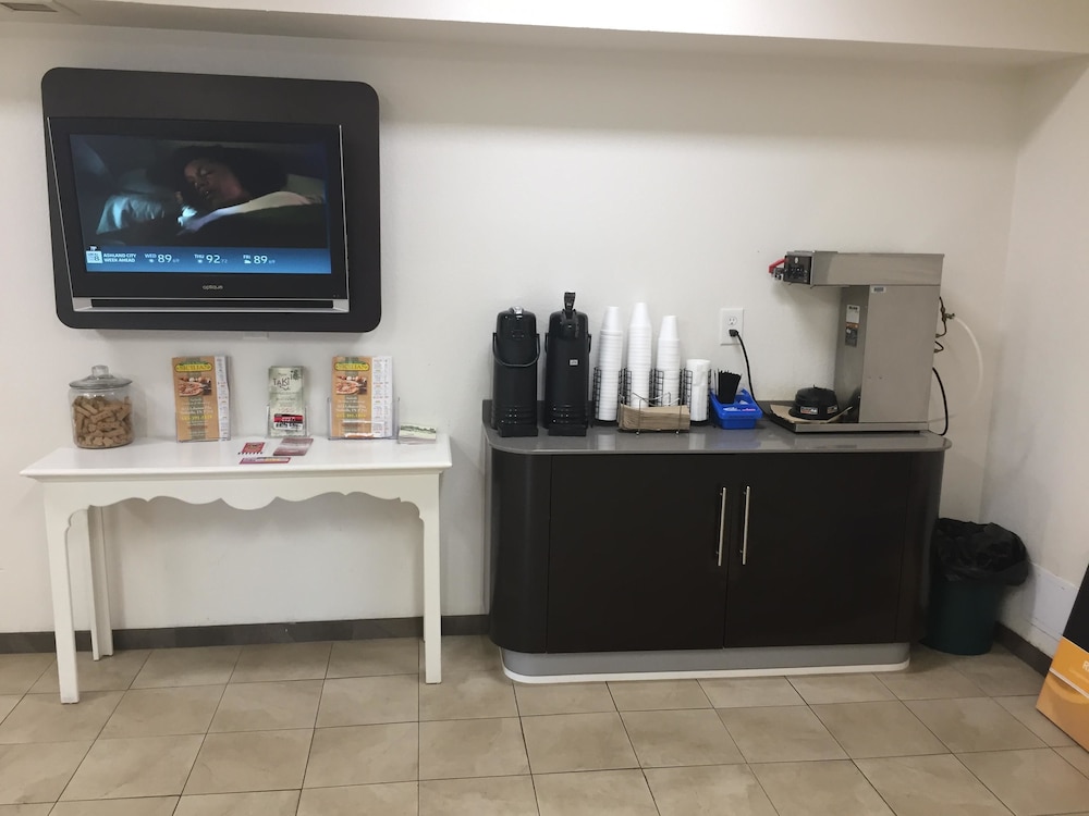 Motel6 Nashville, TN - Airport 14/54