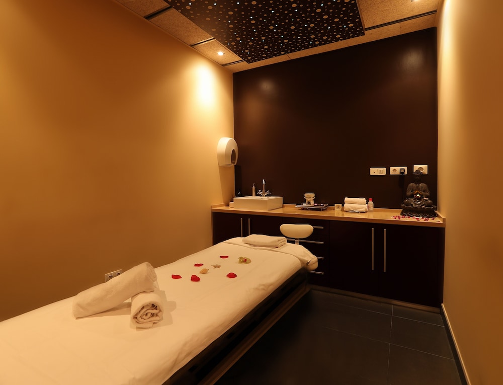 Guitart La Molina Aparthotel Spa 15/50