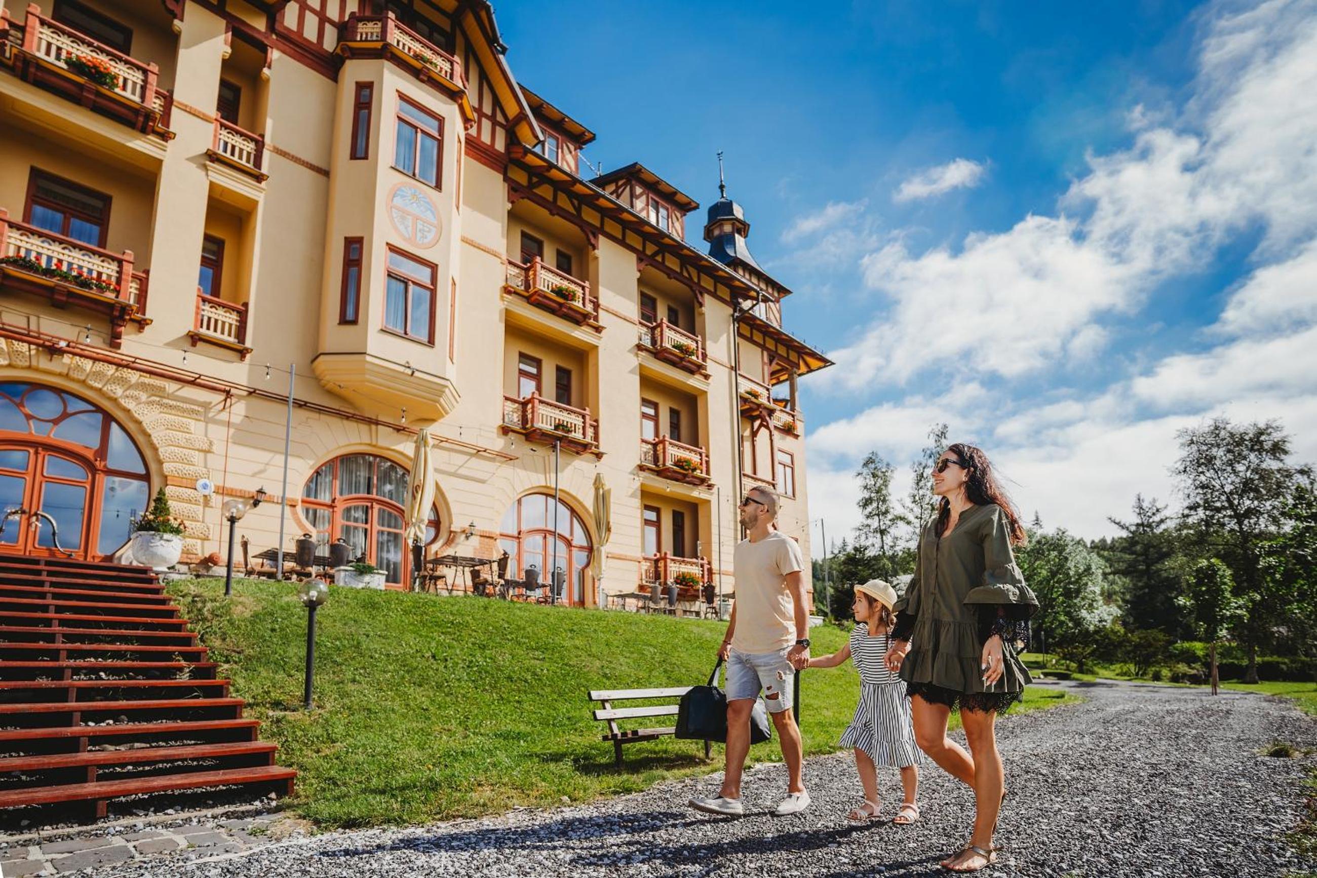 Grand Hotel Smokovec 48/54
