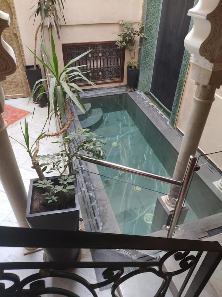 Riad Moullaoud 28/50