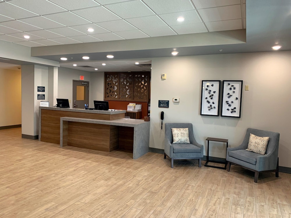Candlewood Suites Grand Junction Nw 11/68