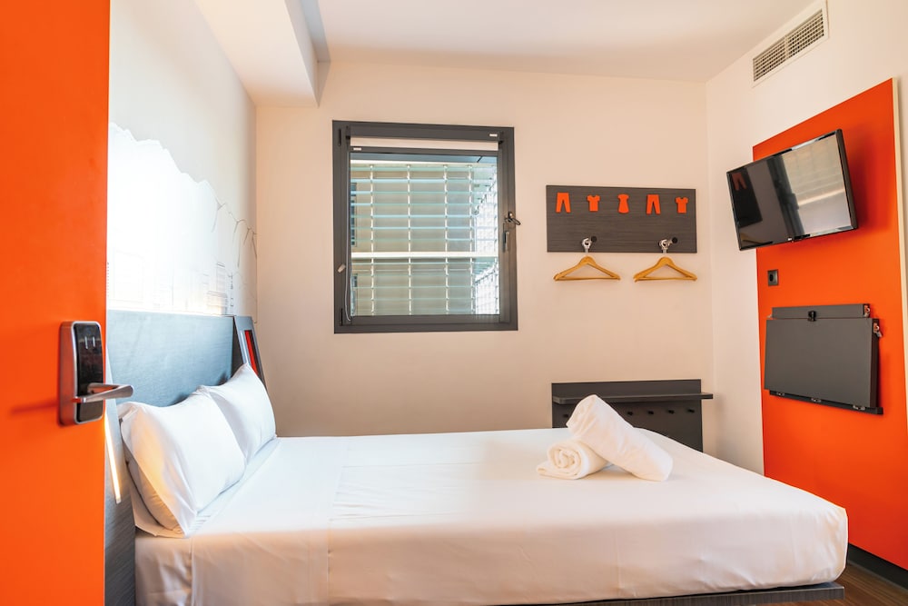 Easyhotel Malaga City Centre 17/59