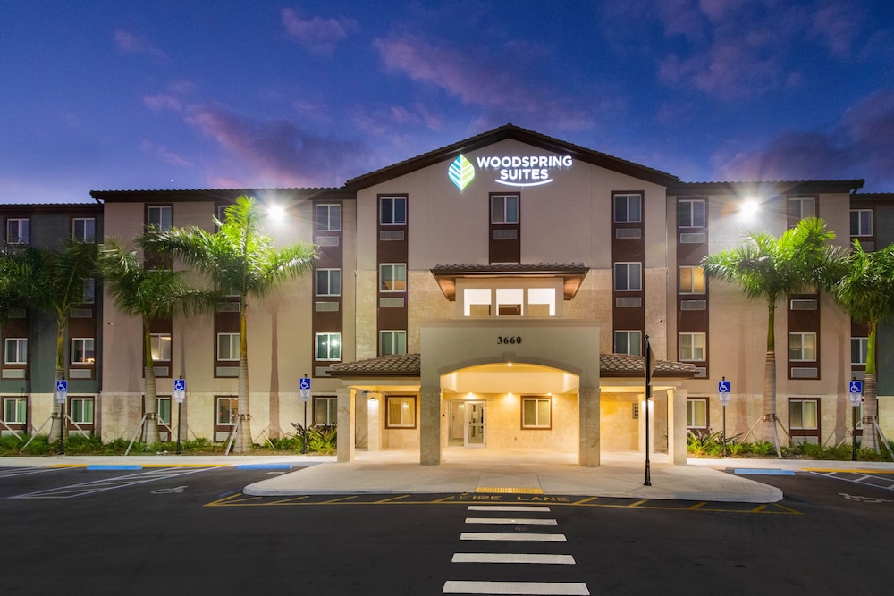 WoodSpring Suites Jacksonville - South photo5
