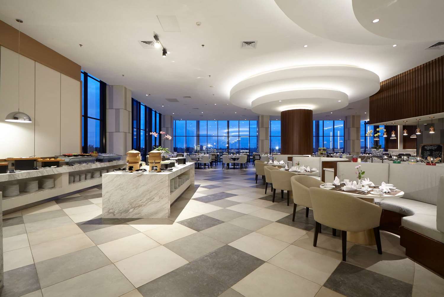restaurant cafeteria
