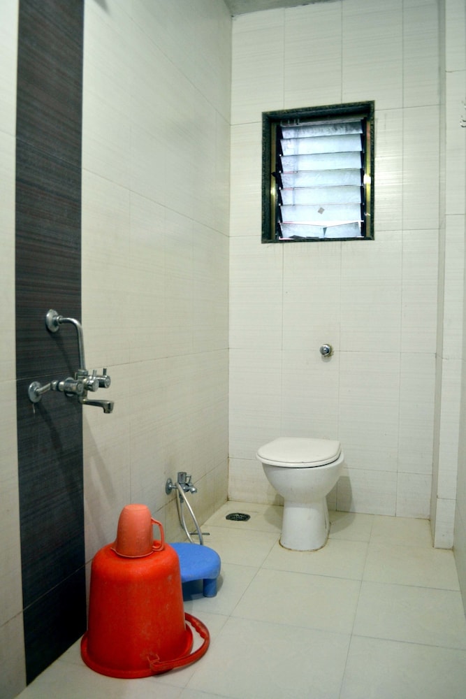 Hotel Sai Kamal 43/57