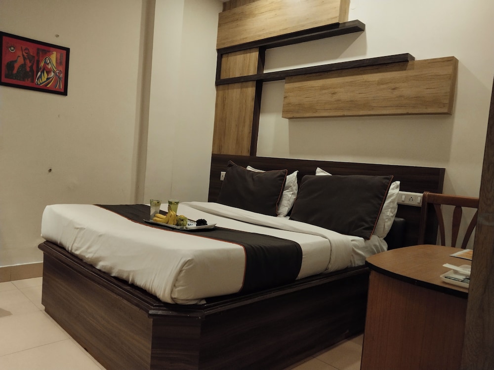 Hotel U. R. 23/40