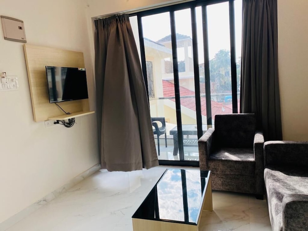 TICLO RESORTS 30/47