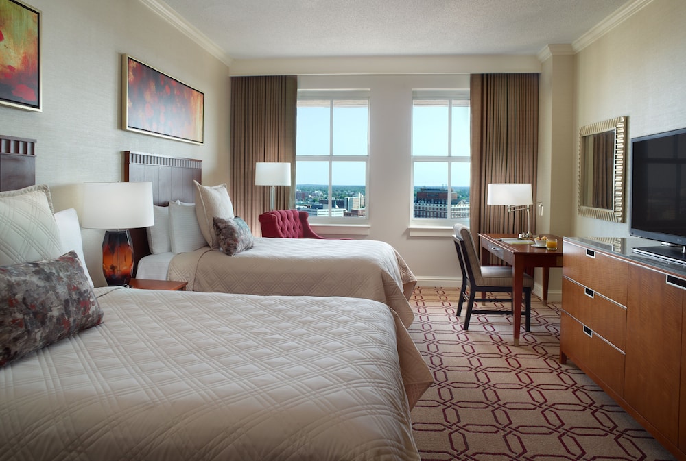 Premier, 2 Double Beds, West Tower, Accessible