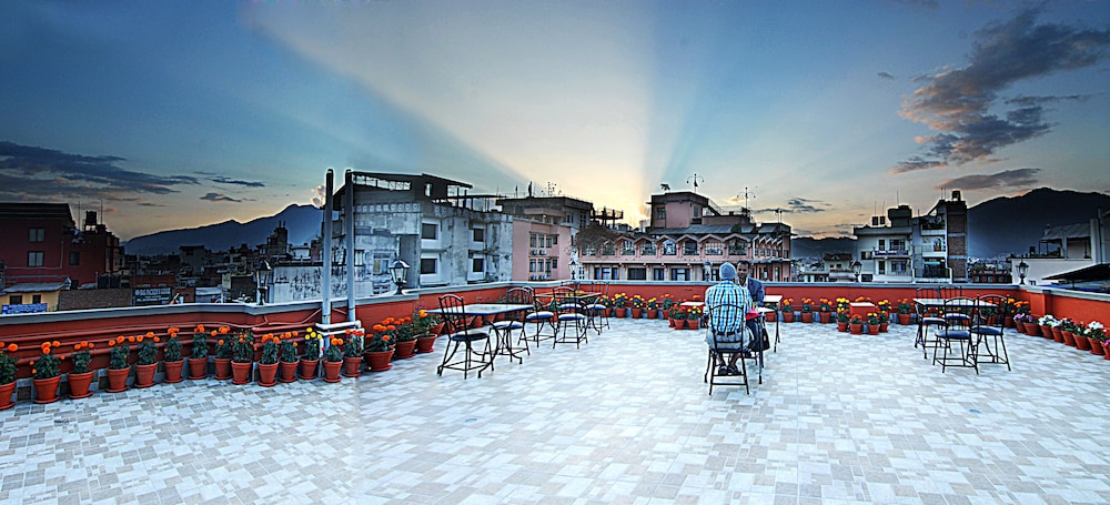 Hotel Buddha 52/56