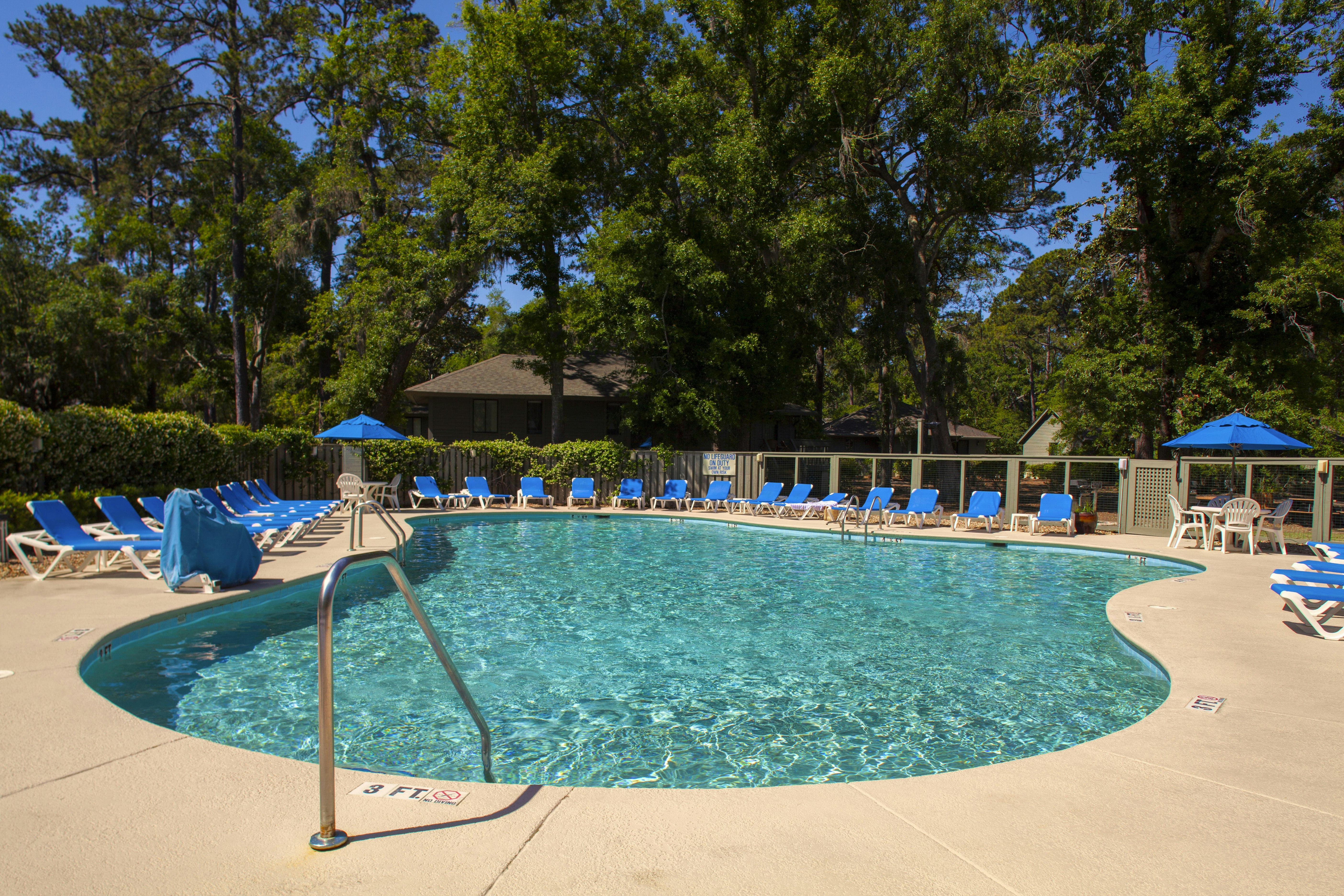 Carolina Club by Spinnaker Resorts 33/34