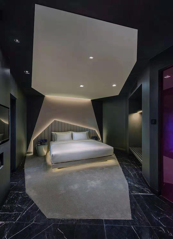 Blossom House Beijing Houhai 19/42