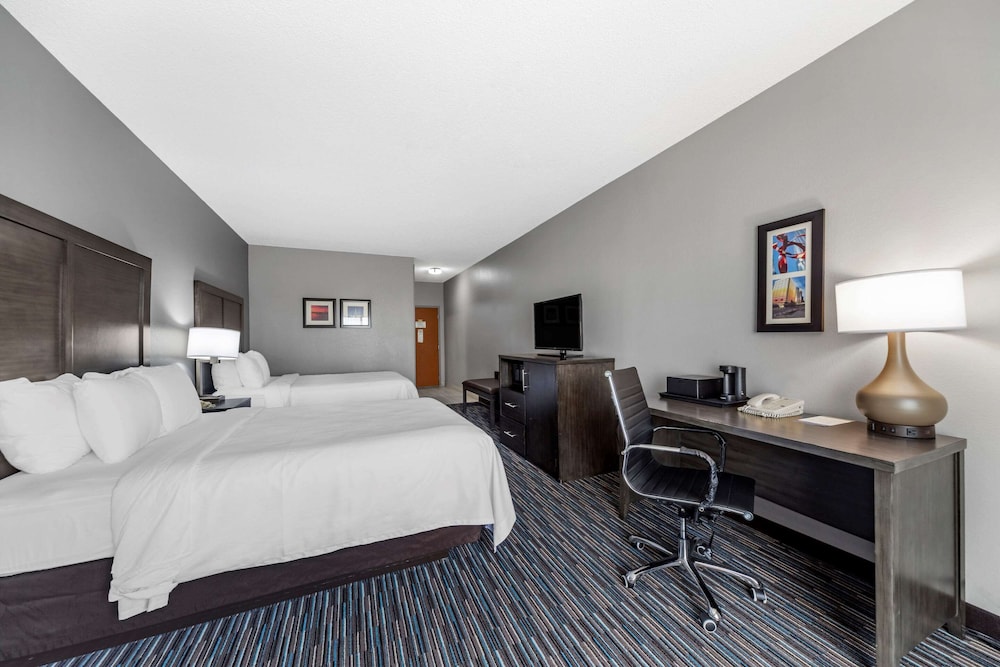 Garner Hotel Oklahoma City Quail Springs by IHG 29/71