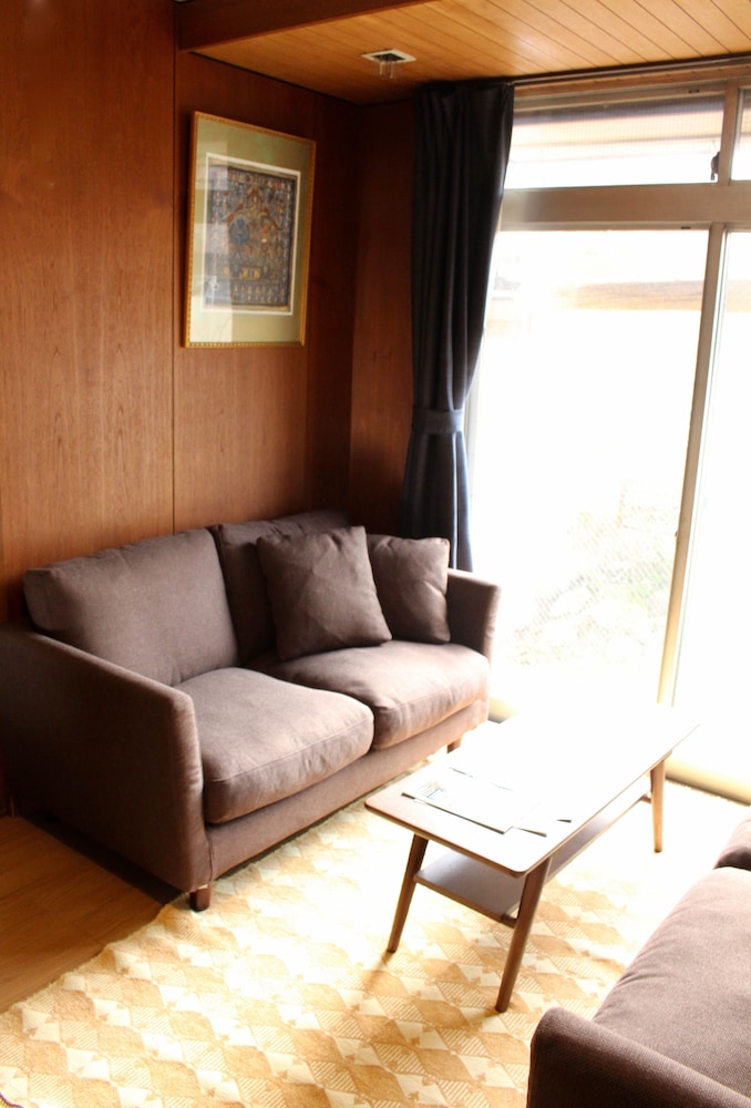 Jizo House 31/48