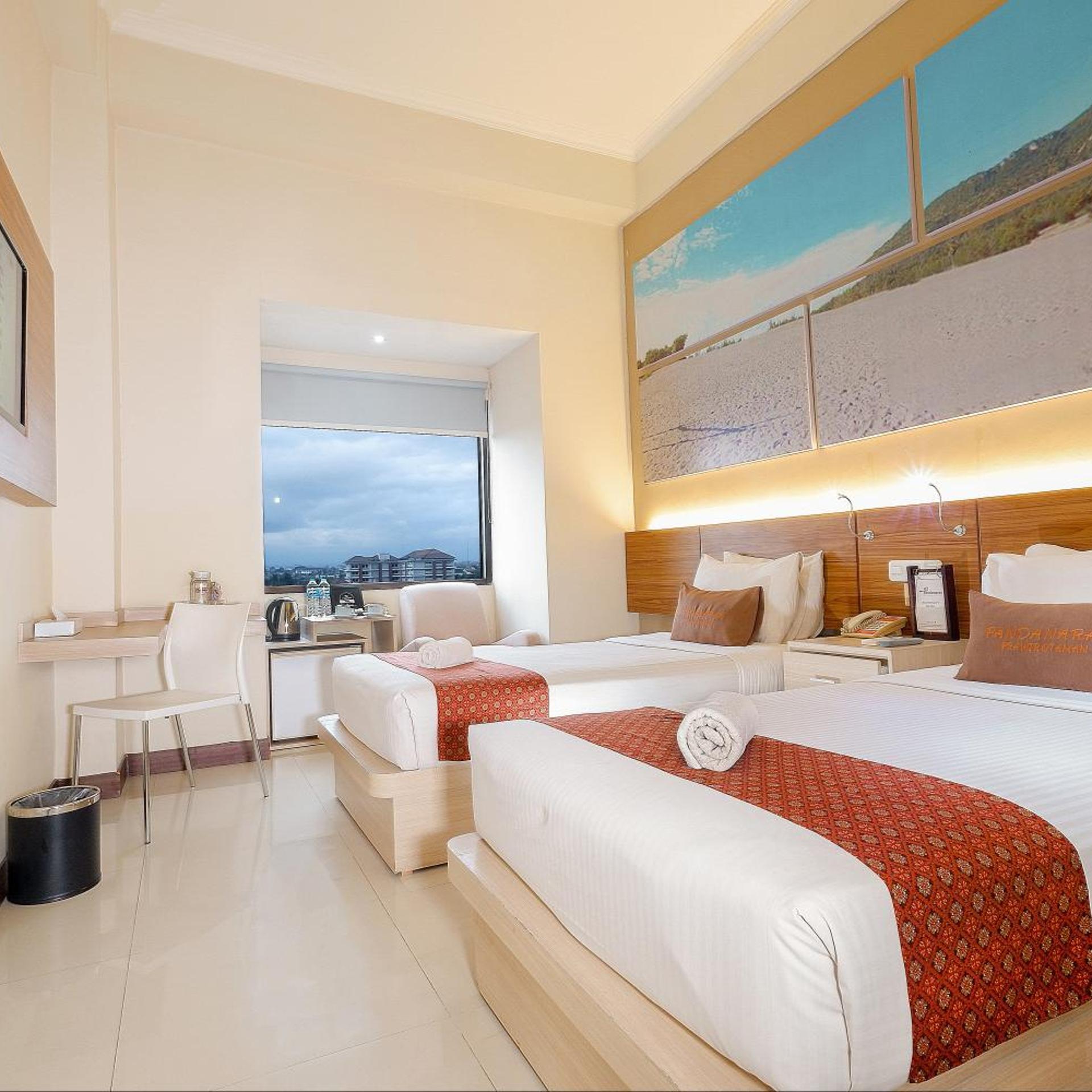 Deluxe, Double or Twin Bed