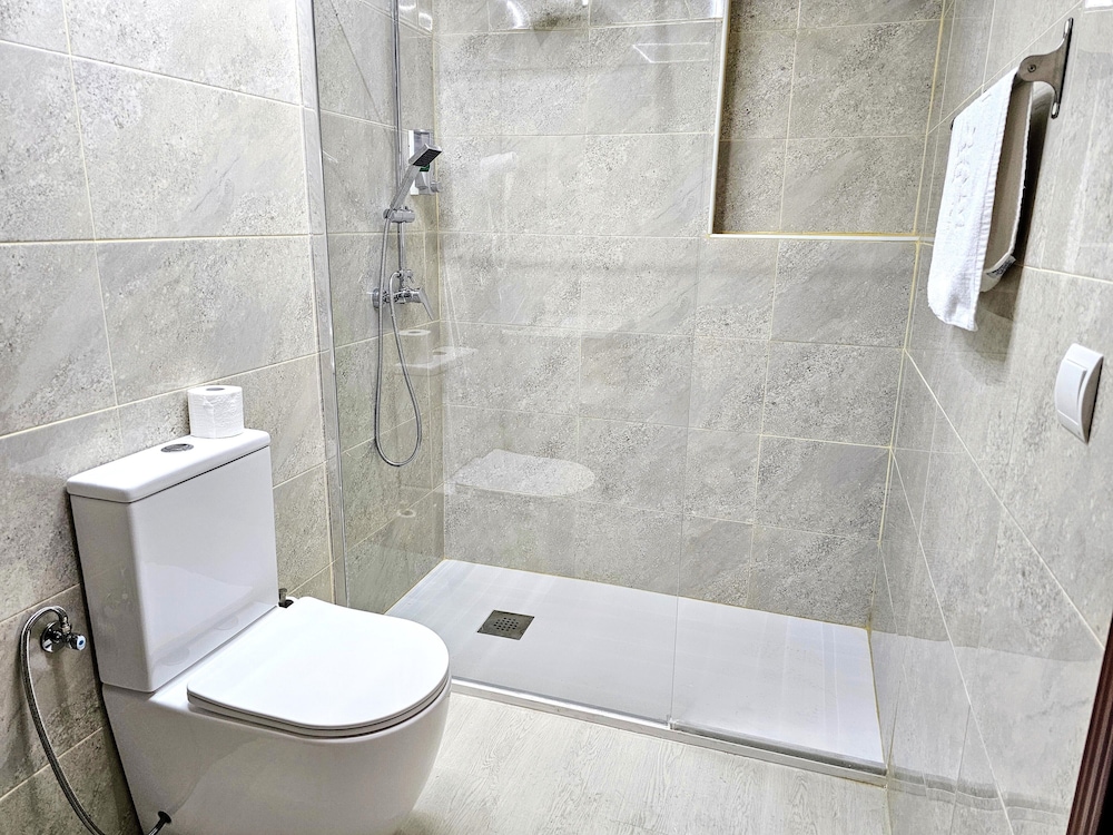 Hotel Velis 45/50