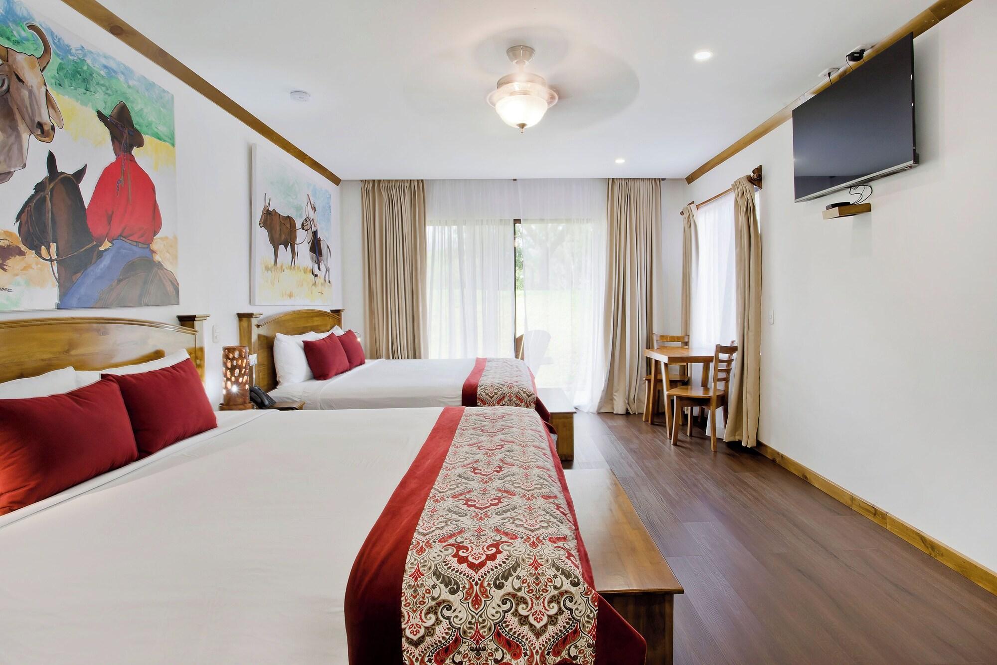 Superior, Suite, Mountain View