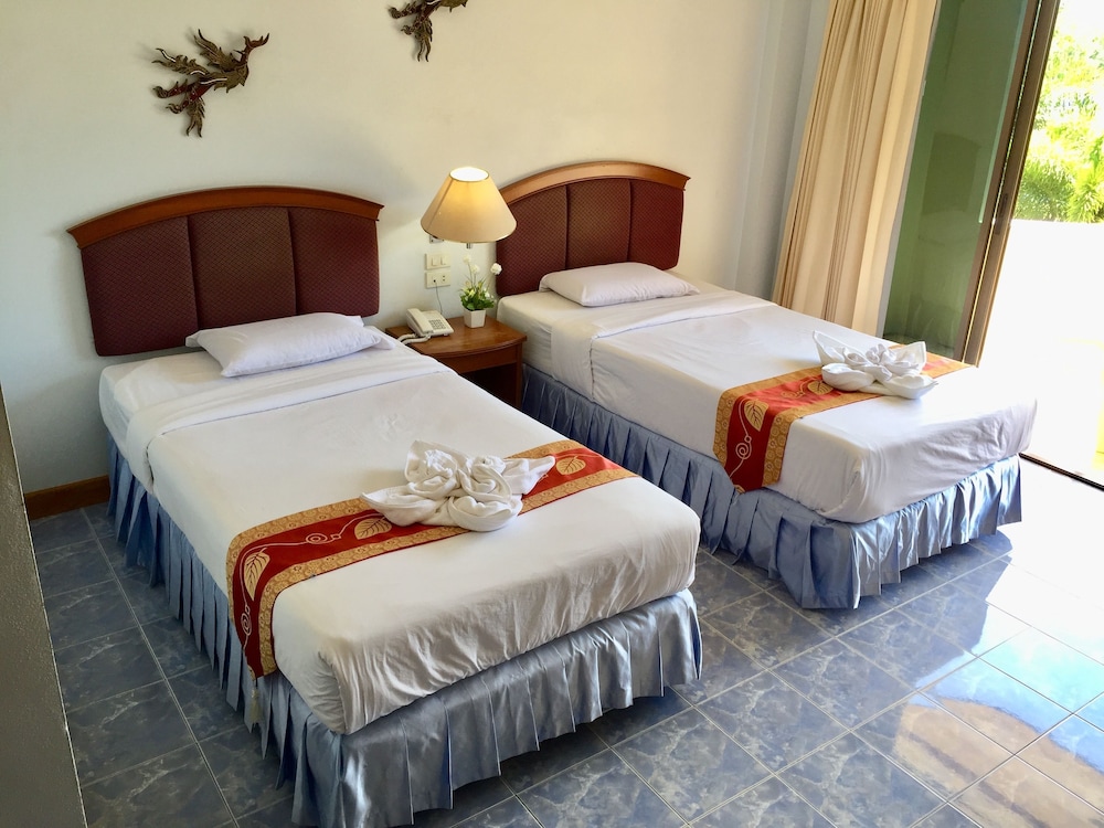 Krabi Golden Hill Hotel 7/28