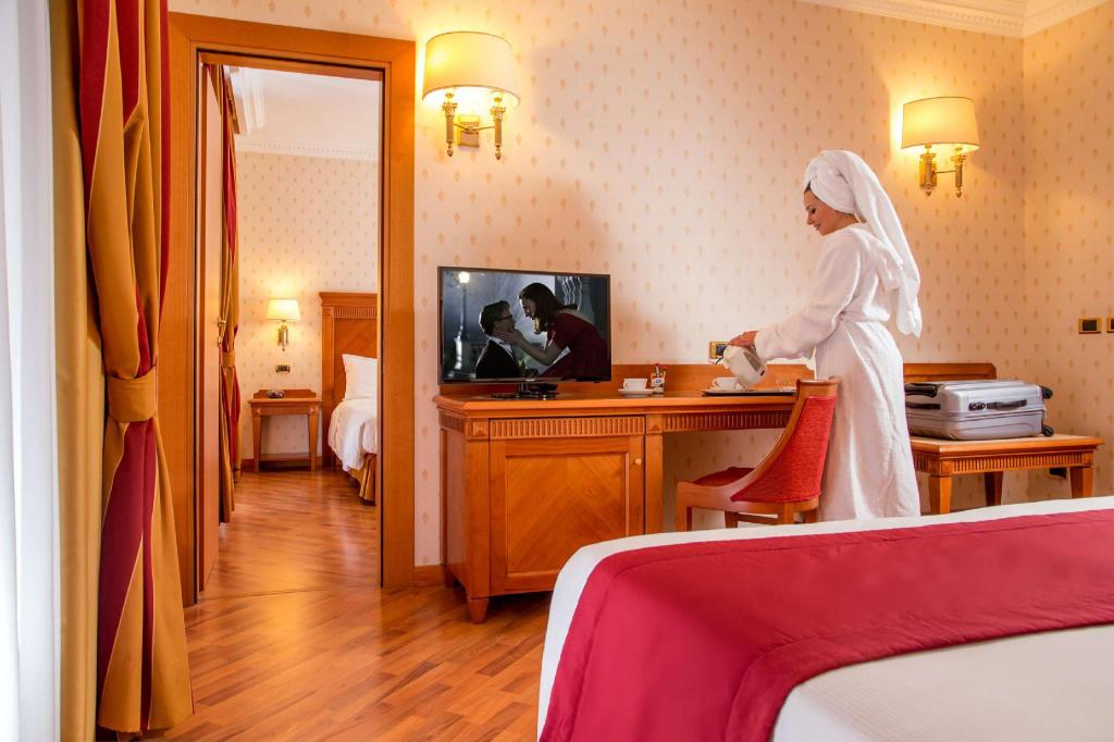 2 Rooms, Suite, Single, 2 King Beds, 2 Balconies, Best Western Hotel Viterbo 2/3