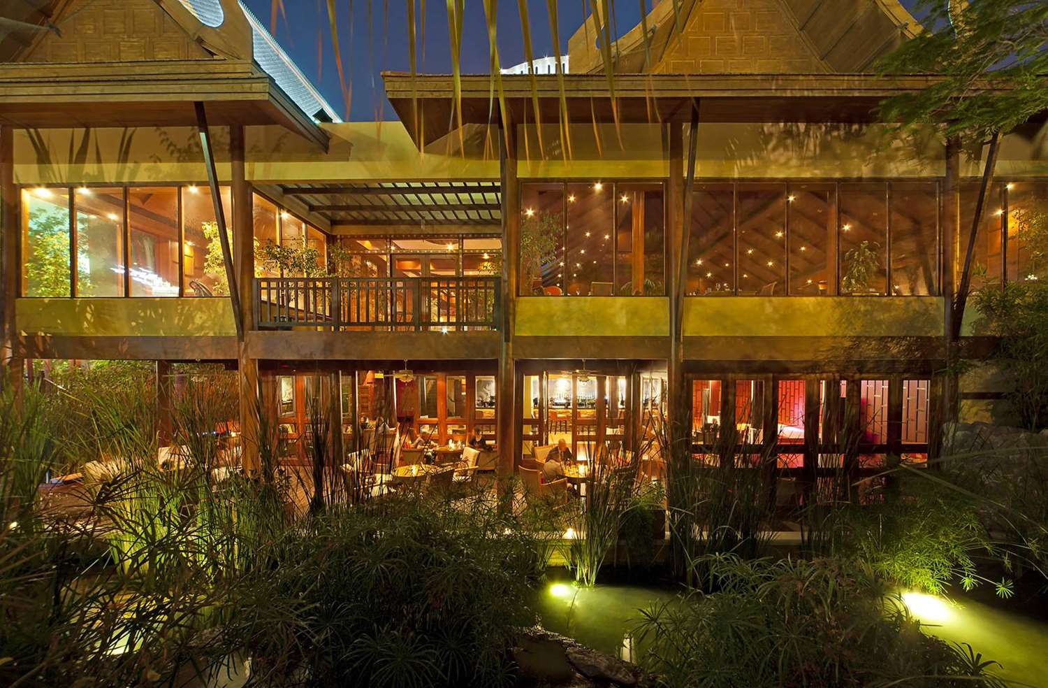 Gulf Executive Residence (within Gulf Hotel premises)