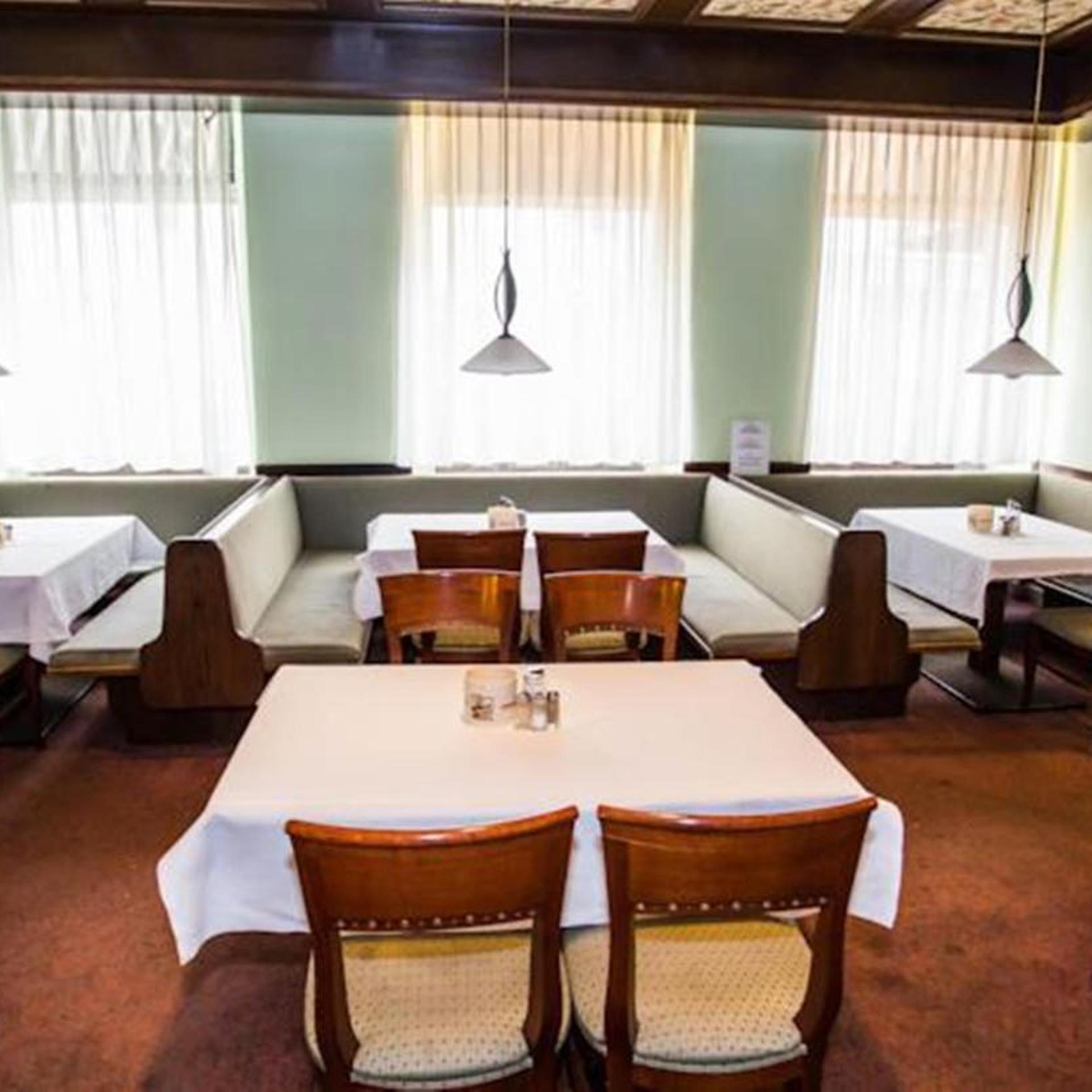 Hadrigan Hotel 67/69